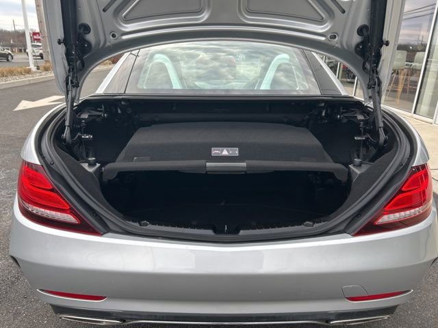 Used 2017 Mercedes-Benz SLC 300 image 11