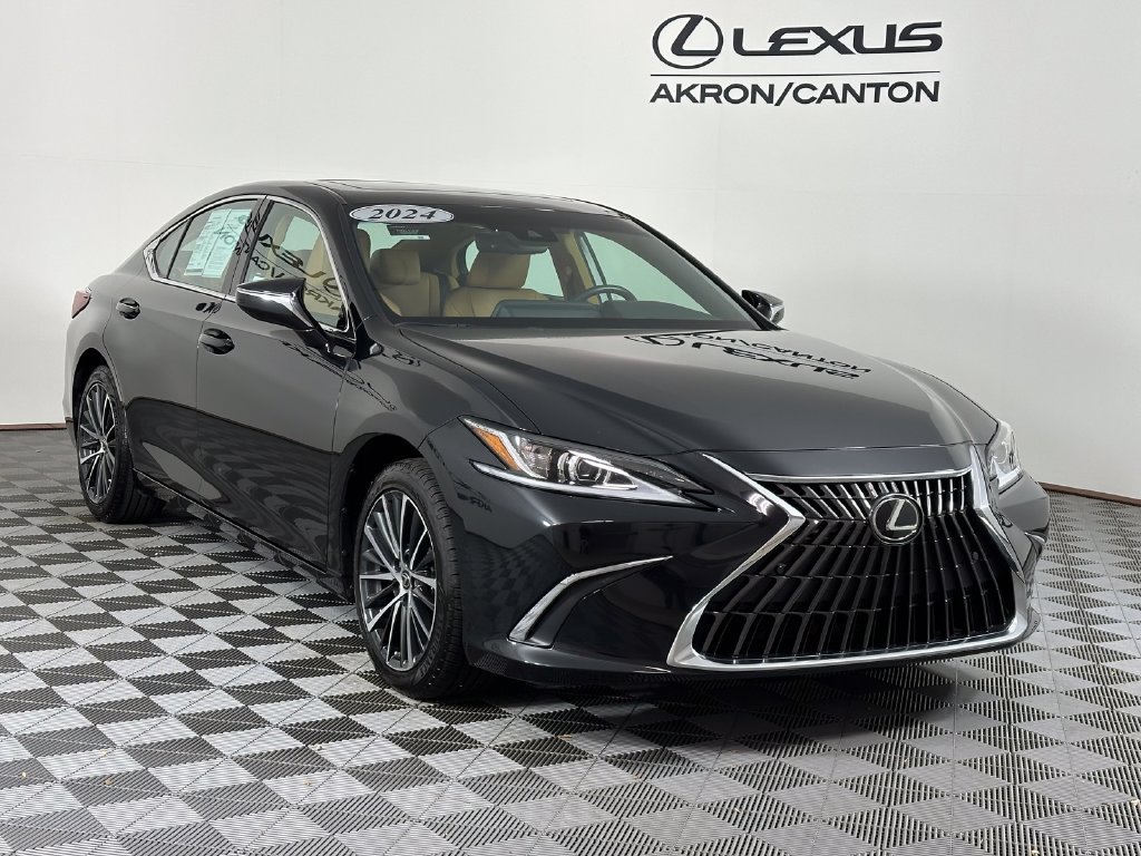 Used 2024 Lexus ES 350 w/ Premium Package FWD image 3