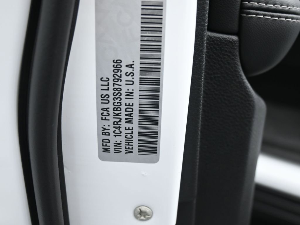 New 2025 Jeep Grand Cherokee L Limited image 20