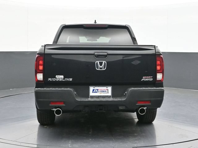 Used 2023 Honda Ridgeline Sport image 10