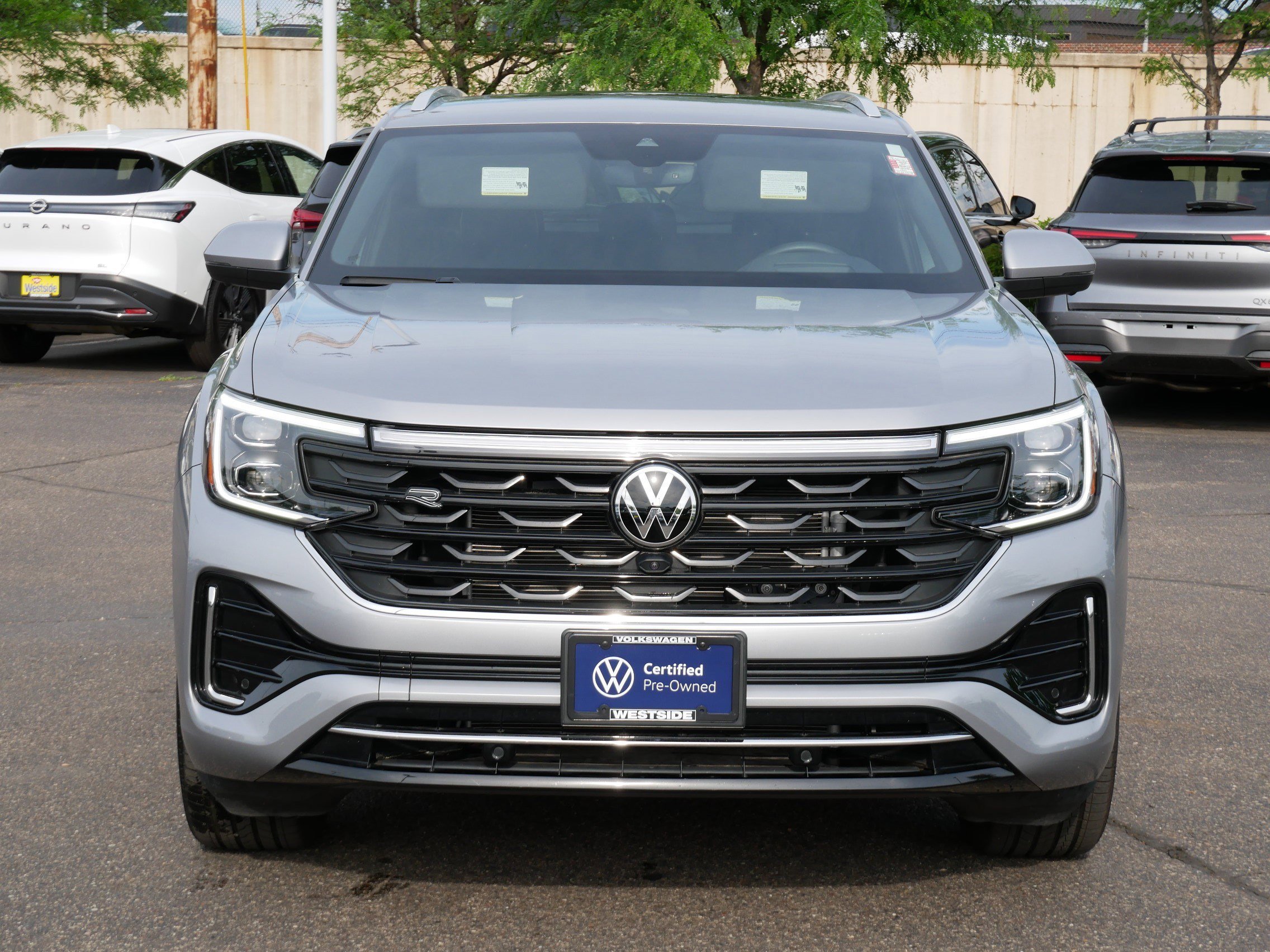 Used 2025 Volkswagen Atlas Cross Sport SEL Premium R-Line AWD/4WD image 2
