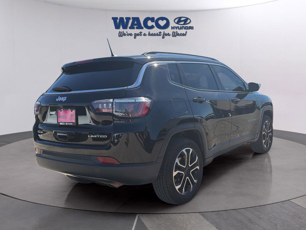 Used 2022 Jeep Compass Limited w/ Sun and Sound Group image 9