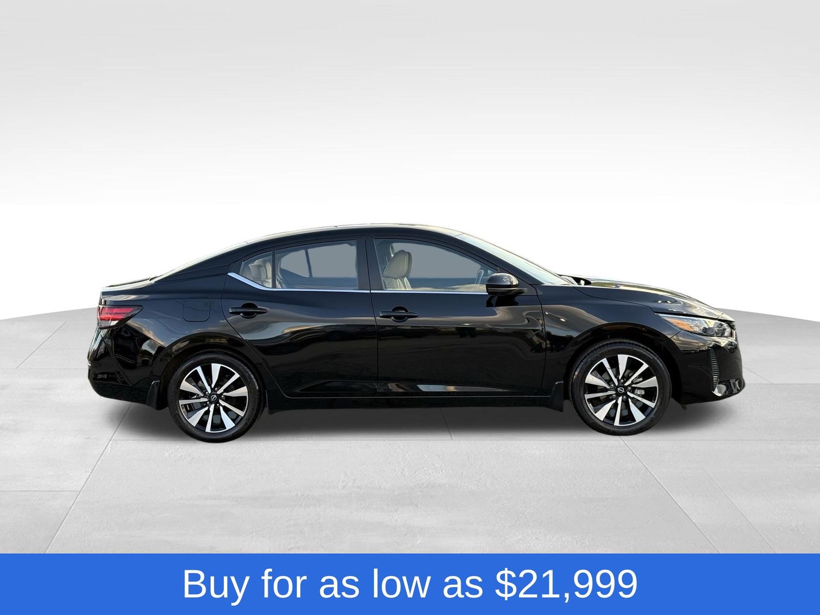 Used 2025 Nissan Sentra SV w/ SV Premium Package FWD image 6