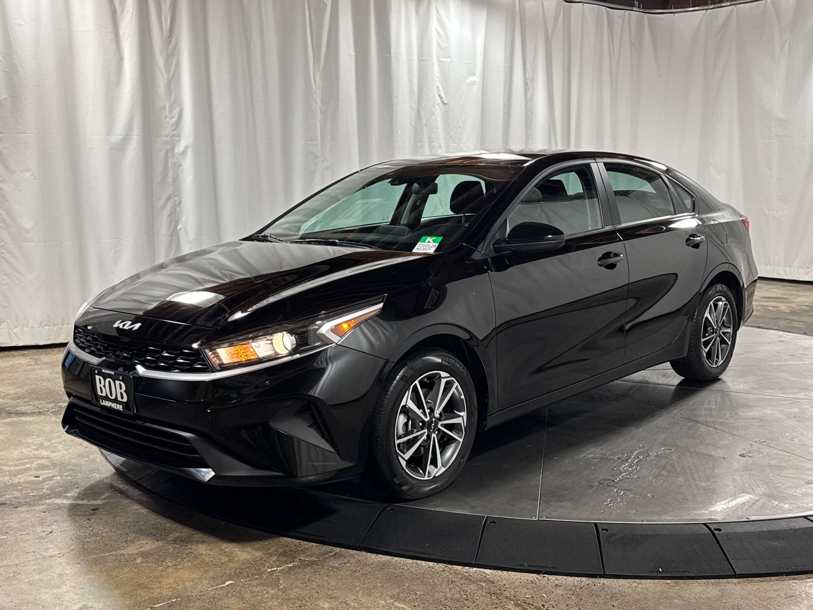 Certified 2023 Kia Forte LXS FWD image 1