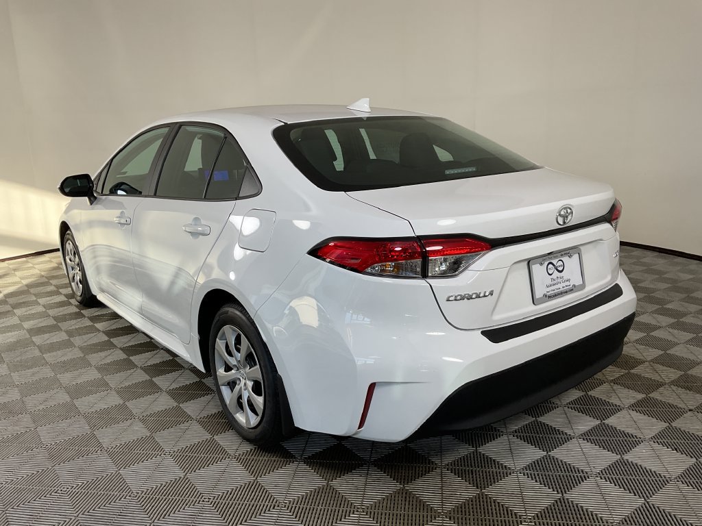 New 2027 Toyota Corolla LE FWD image 6