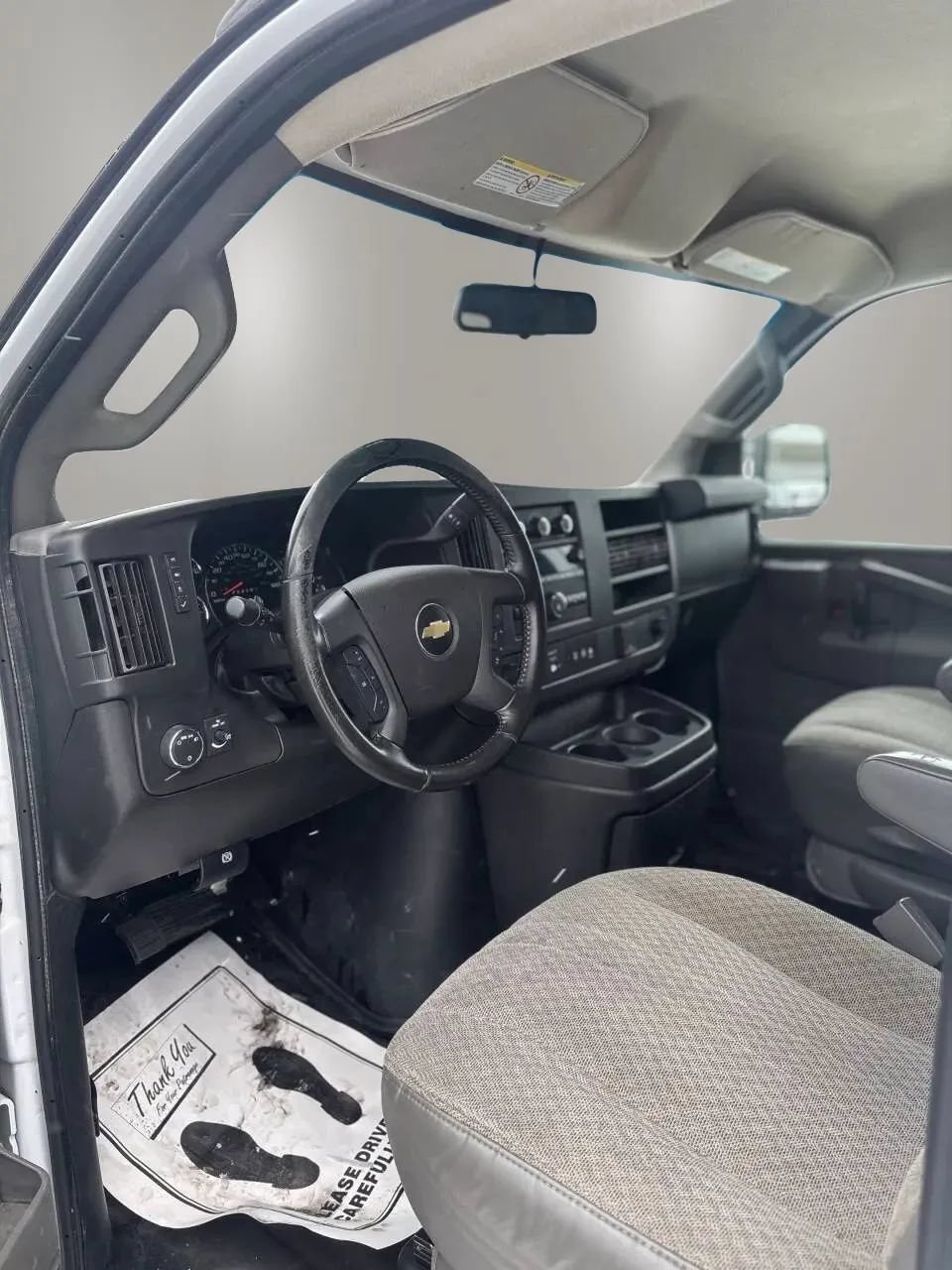 Used 2021 Chevrolet Express 2500 w/ Driver Convenience Package RWD image 7