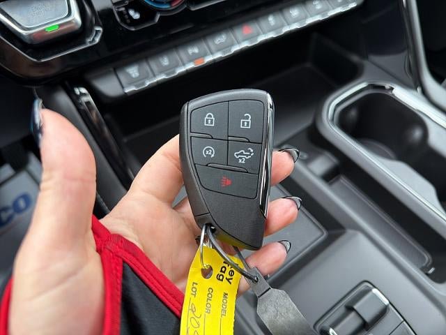 New 2026 GMC Sierra 2500 AT4X w/ AT4X AEV Edition AWD/4WD image 32