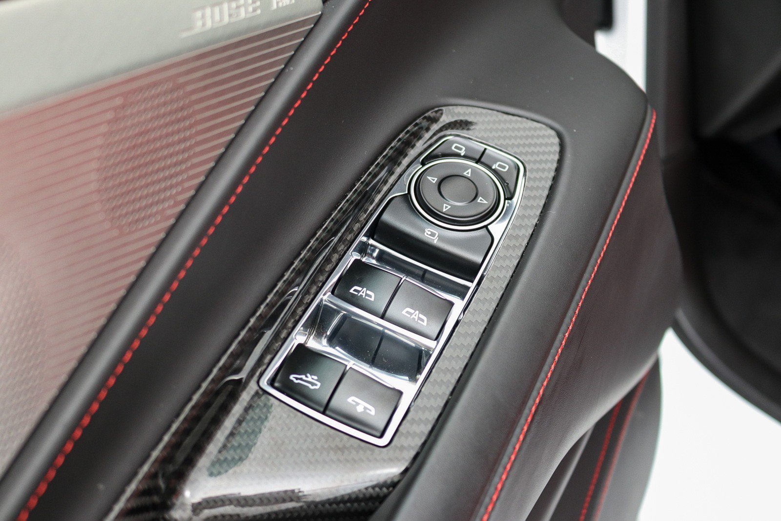 Used 2021 Chevrolet Corvette Stingray Premium Conv w/ Z51 Performance Package RWD image 31