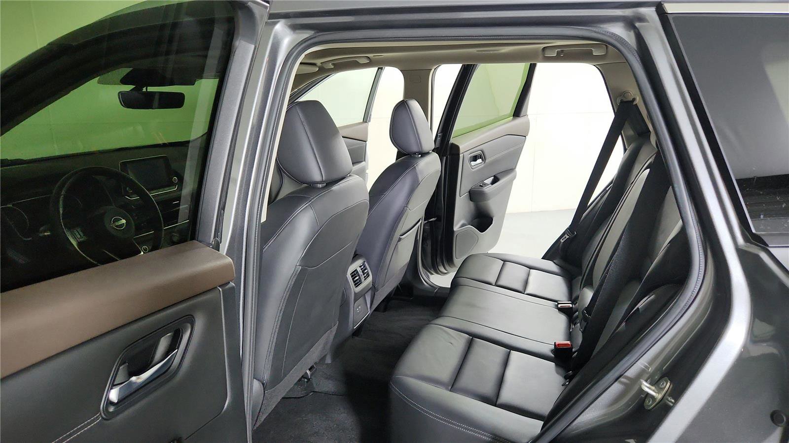 Certified 2023 Nissan Rogue SL image 18