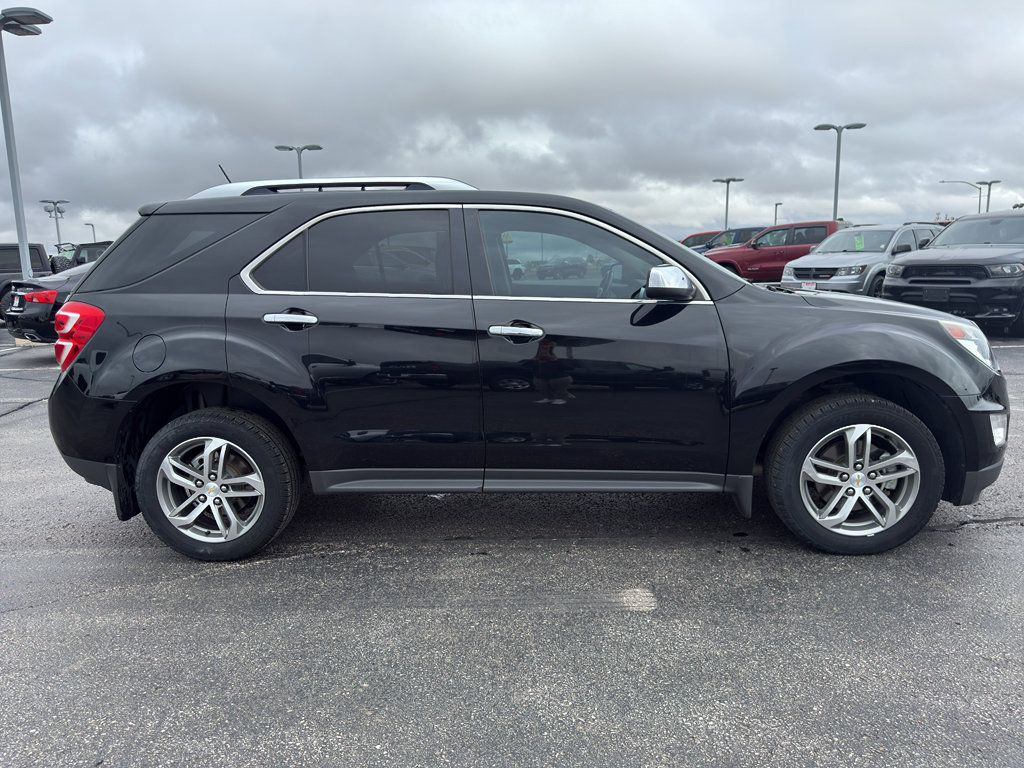 Used 2016 Chevrolet Equinox LTZ w/ Enhanced Convenience Package AWD/4WD image 4
