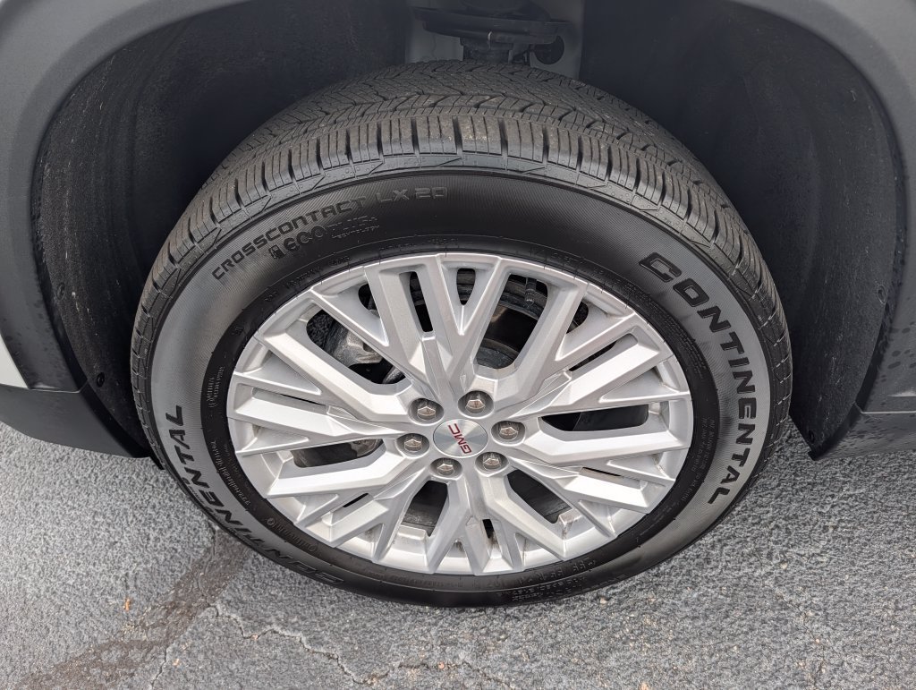 Used 2026 GMC Acadia Elevation w/ Elevation Premium Package FWD image 28