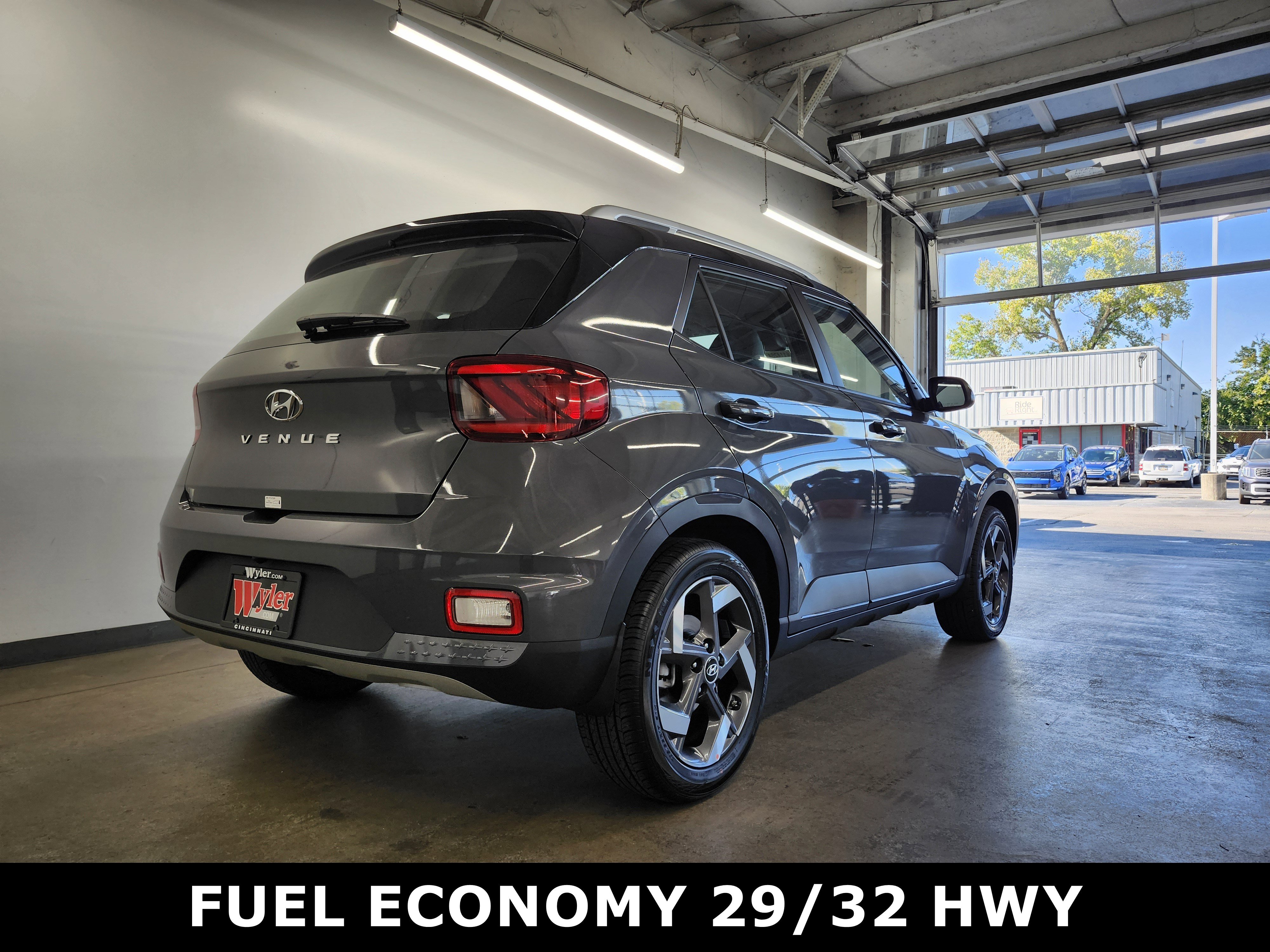 New 2026 Hyundai Venue SEL image 3