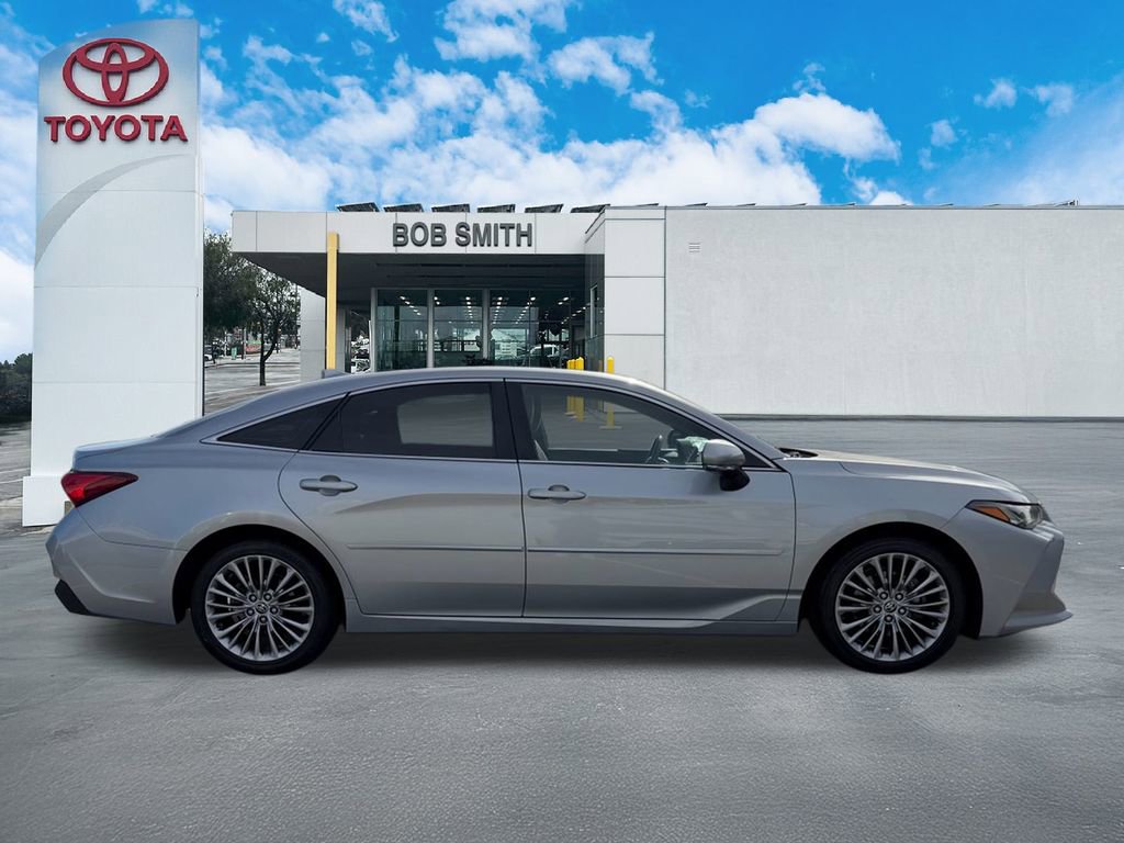 Certified 2022 Toyota Avalon Limited w/ Advanced Safety Package image 5