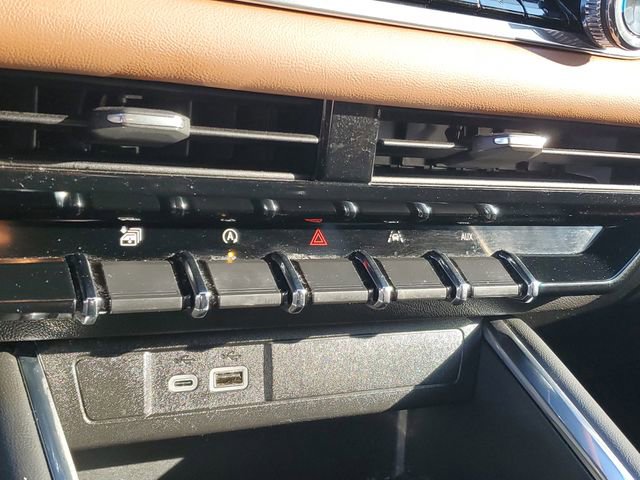 Used 2024 GMC Canyon AT4 image 23