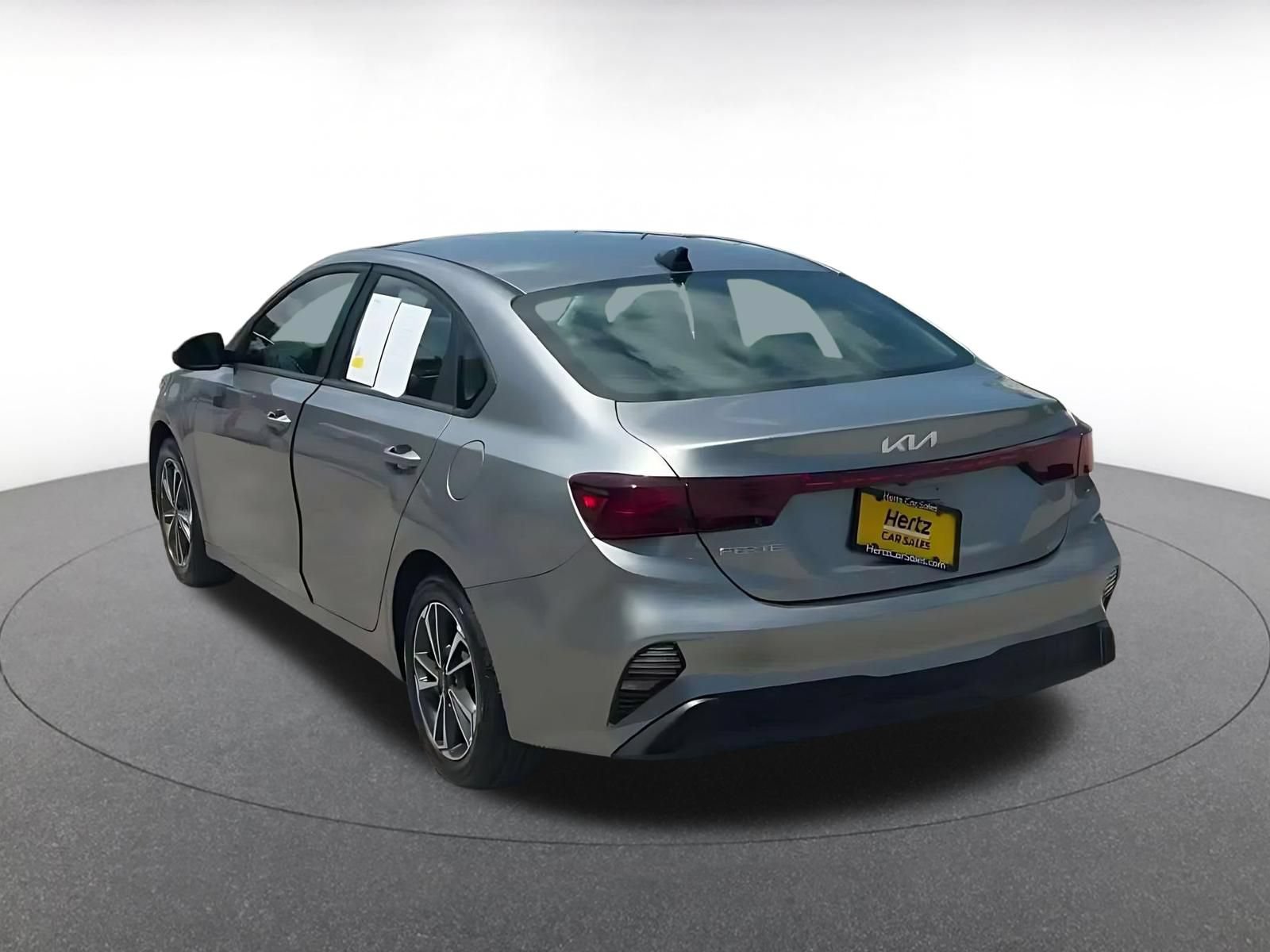 Used 2024 Kia Forte LXS FWD image 10