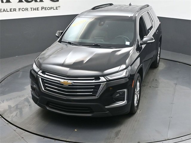 Used 2023 Chevrolet Traverse LT image 46