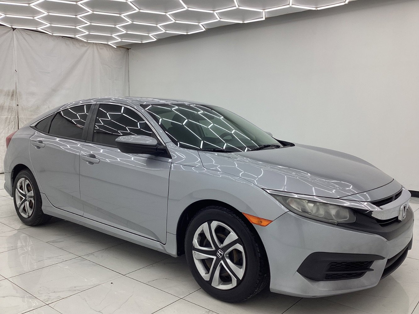 Used 2018 Honda Civic LX image 7