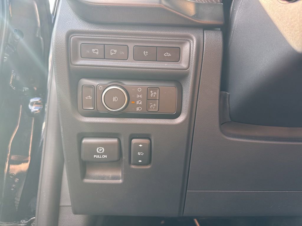 Used 2023 Ford F150 Platinum w/ Equipment Group 701A High image 21