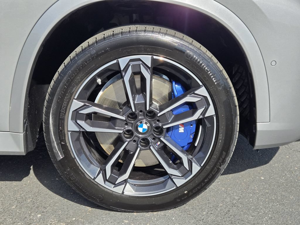 Certified 2025 BMW X1 M35i w/ Shadowloine Package AWD/4WD image 12