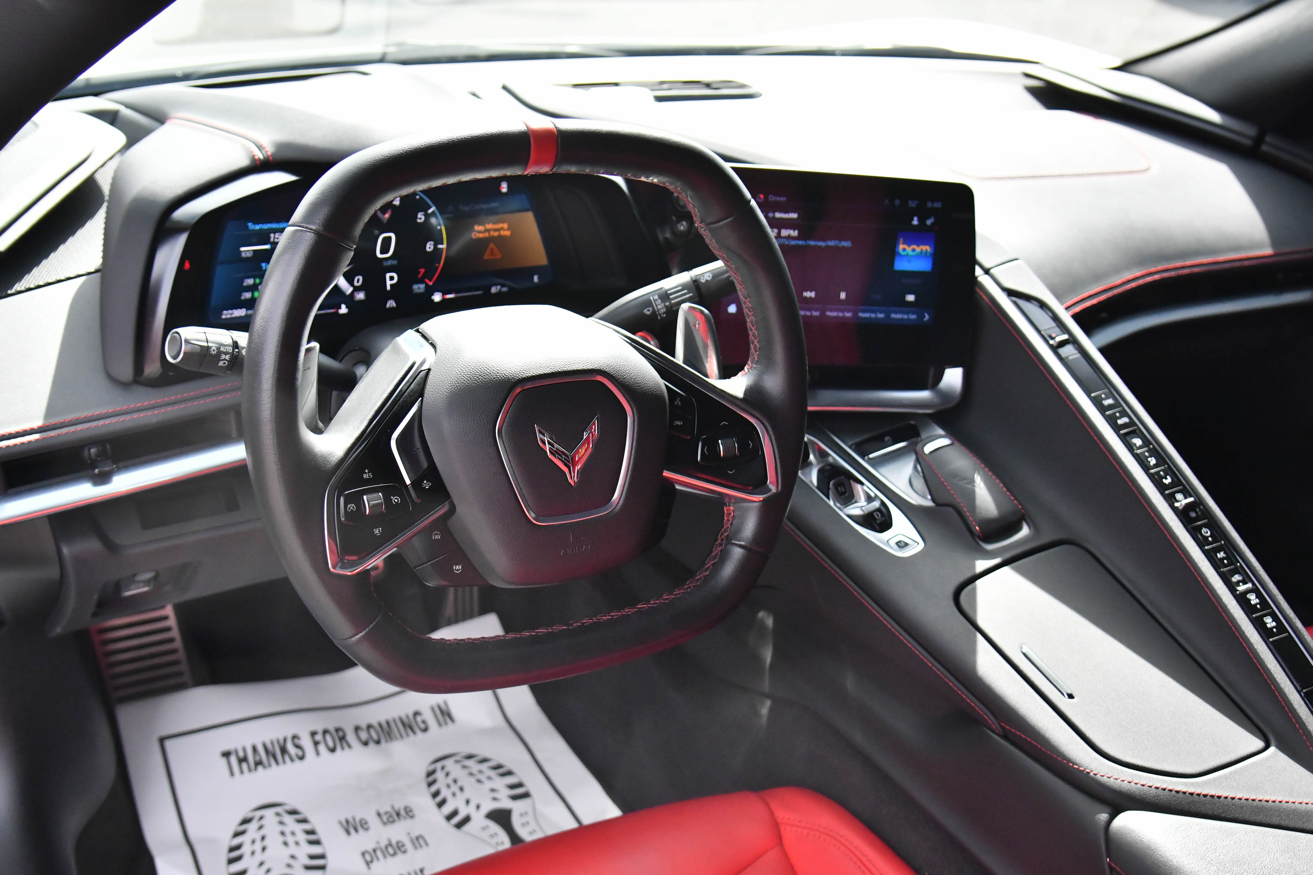 Used 2024 Chevrolet Corvette Stingray Convertible w/ 1LT image 21