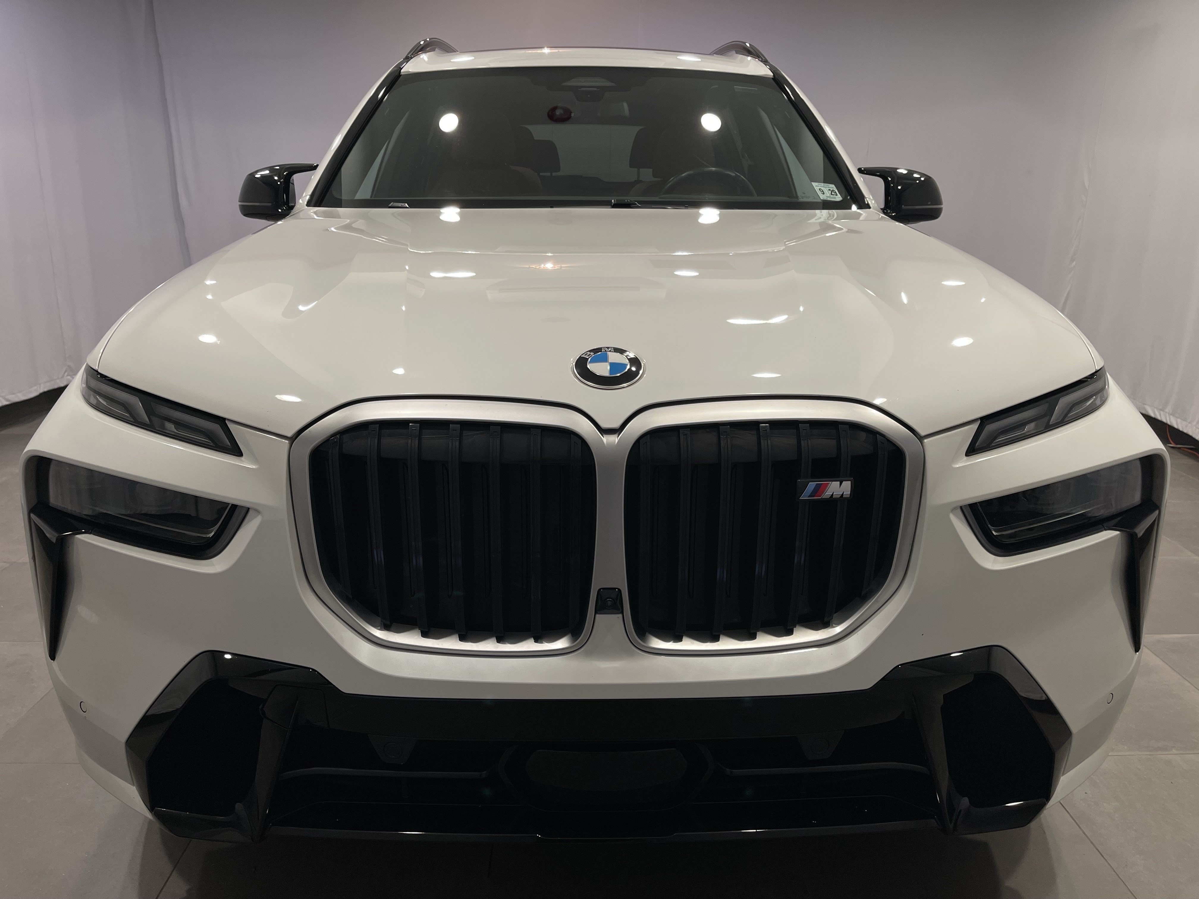 Certified 2025 BMW X7 M60i w/ Executive Package AWD/4WD image 2