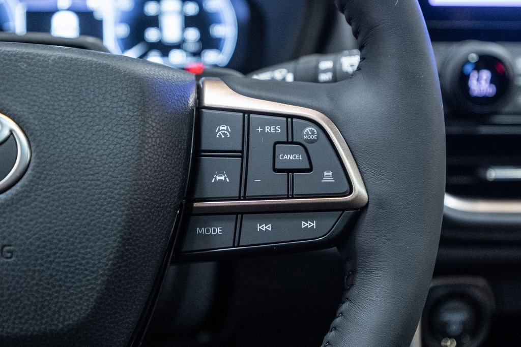 New 2026 Toyota Grand Highlander Platinum image 31