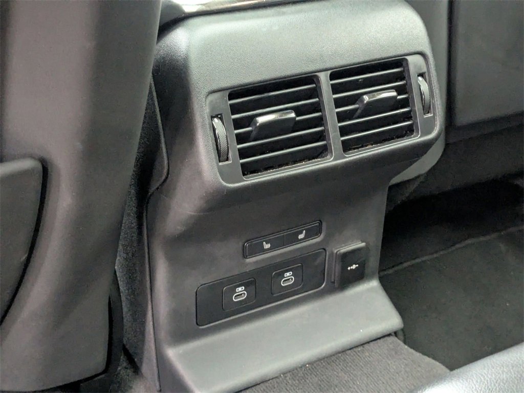 Used 2024 Land Rover Range Rover Velar S image 29