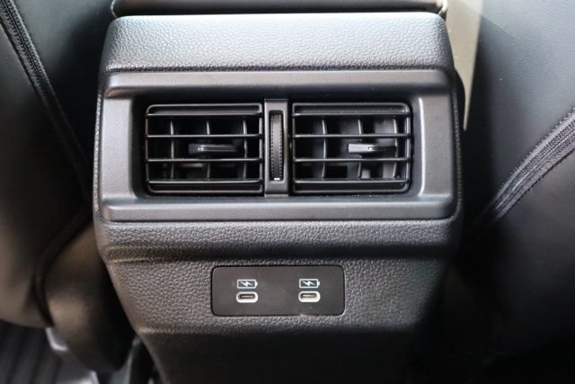 Used 2025 Honda Accord Touring image 9