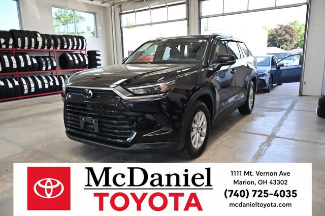 Used 2024 Toyota Grand Highlander AWD image 1