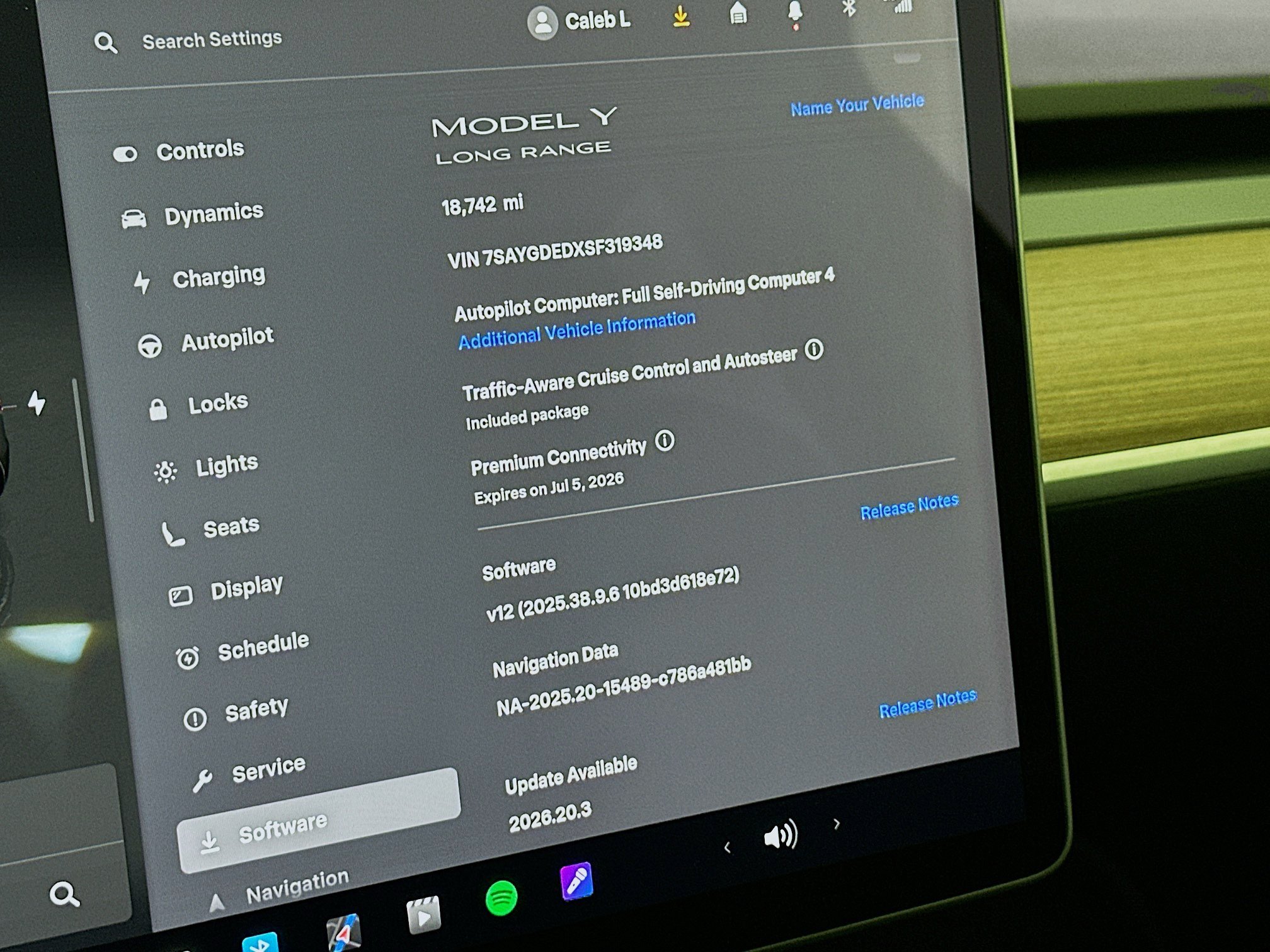 Used 2025 Tesla Model Y Long Range RWD image 18