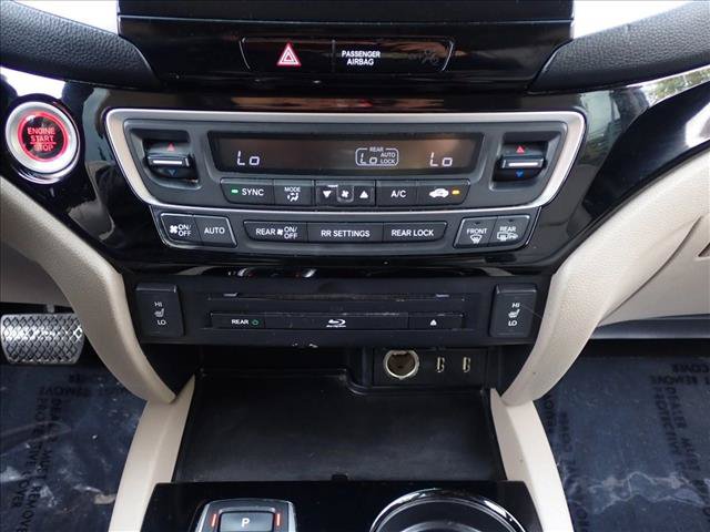 Used 2016 Honda Pilot Touring image 21