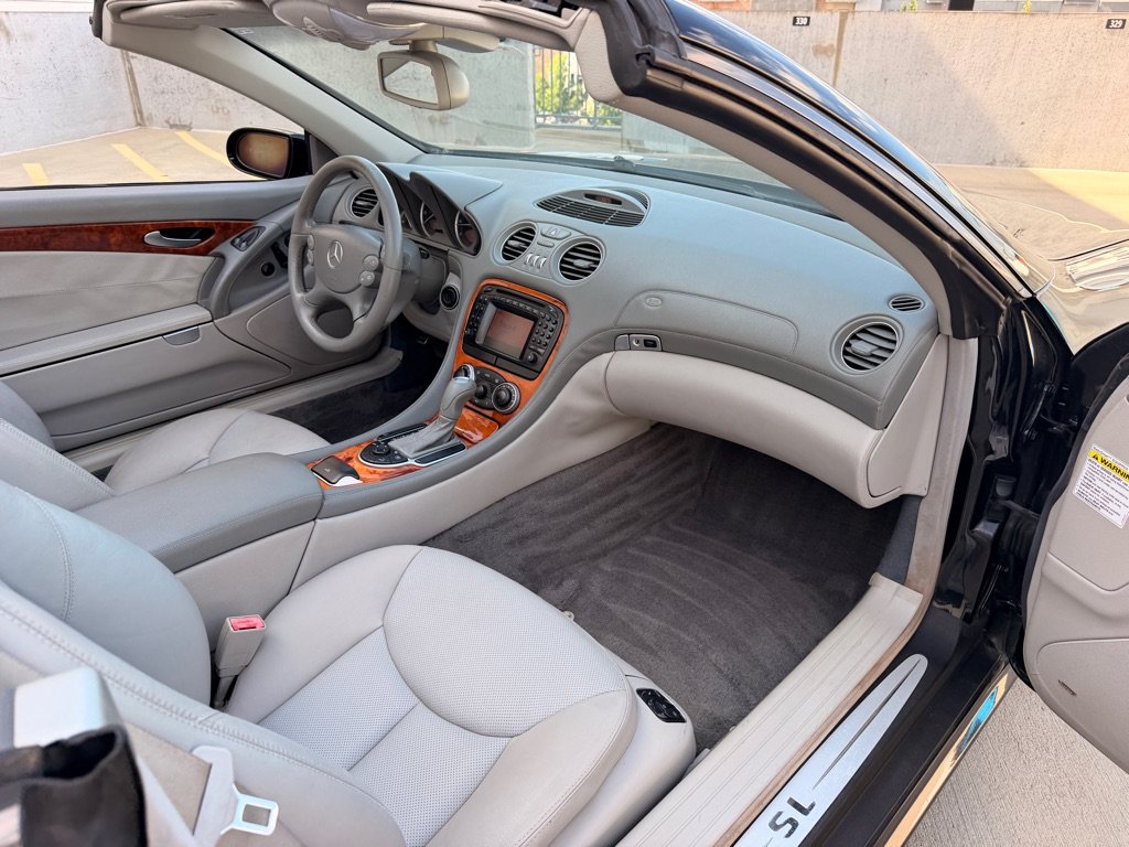 Used 2004 Mercedes-Benz SL 500 image 17