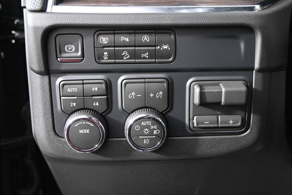 New 2026 Chevrolet Tahoe Premier AWD/4WD image 25
