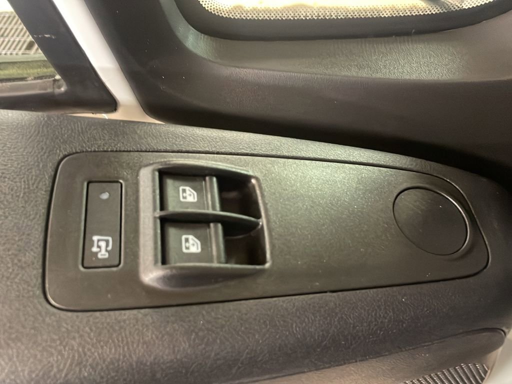 New 2026 RAM ProMaster 2500 FWD image 16