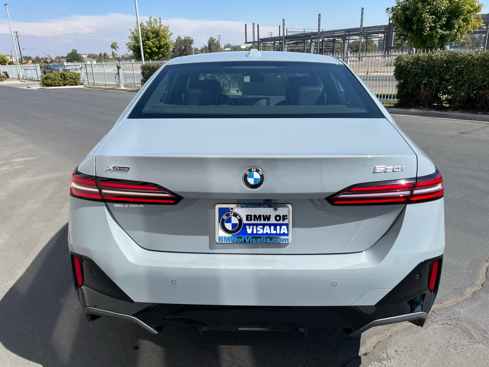 Used 2025 BMW 530i xDrive image 4