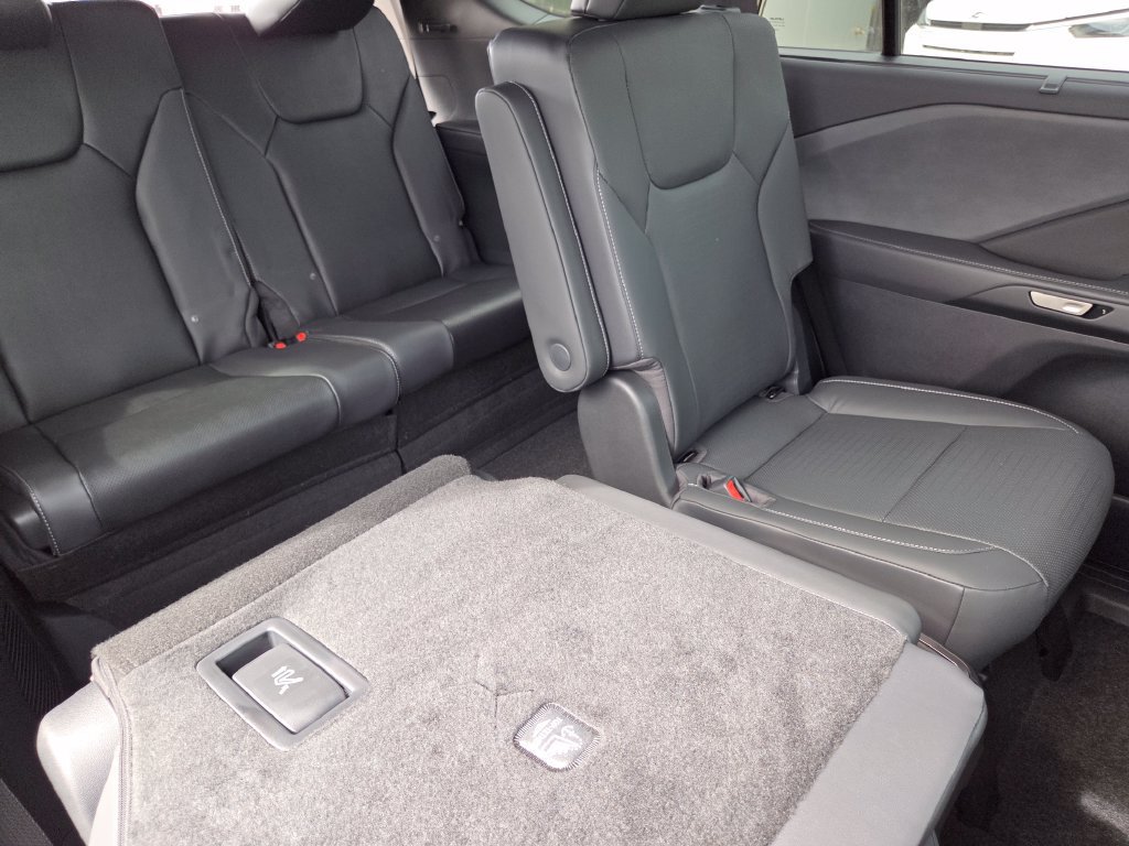 New 2026 Lexus TX 500h AWD w/ Technology Package image 5