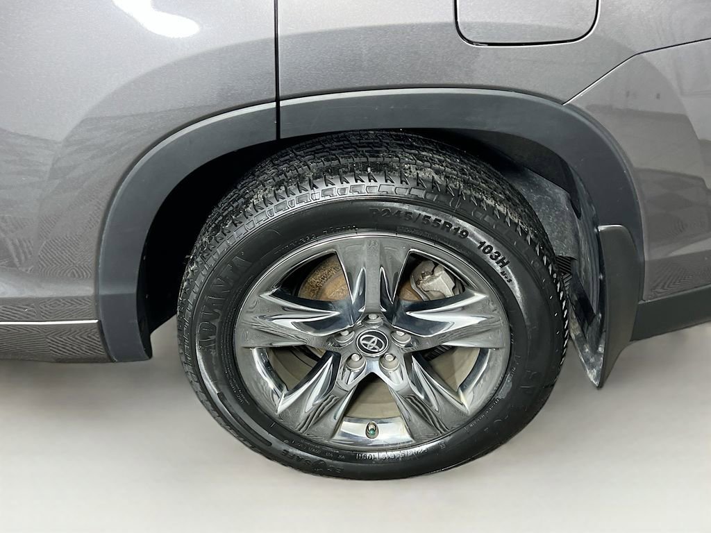 Used 2019 Toyota Highlander Limited Platinum image 28