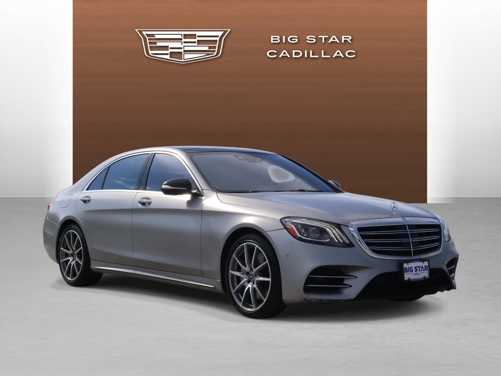 Used 2018 Mercedes-Benz S 560 Sedan image 7