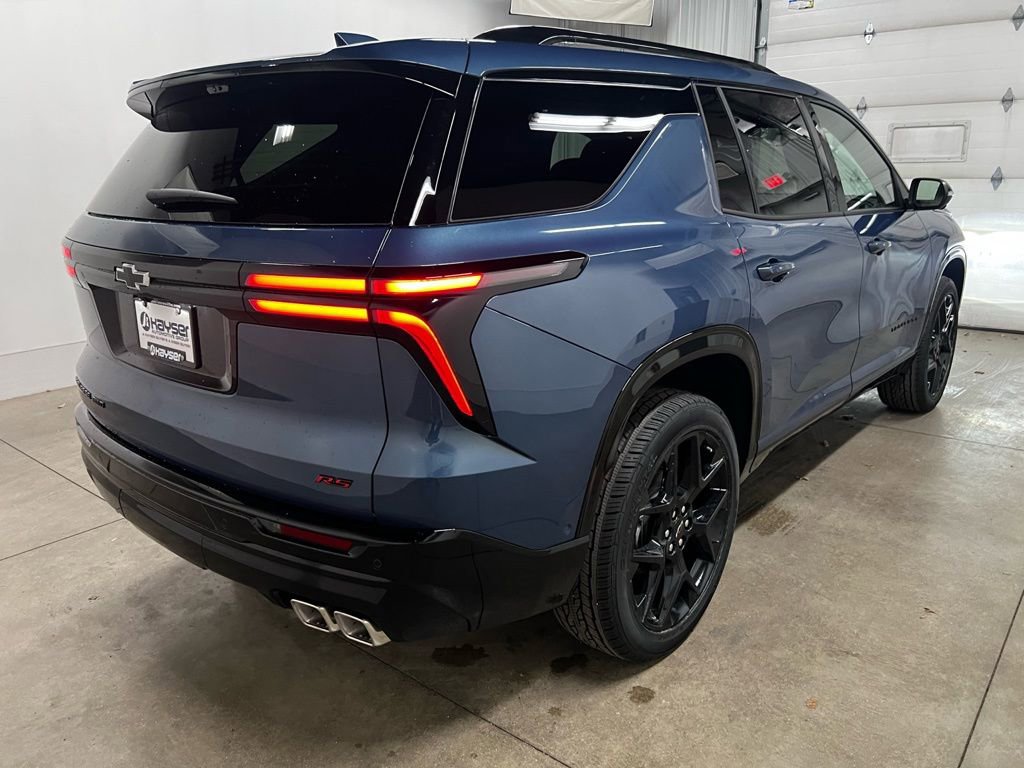 New 2026 Chevrolet Traverse RS w/ LPO, Floor Liner Package image 3