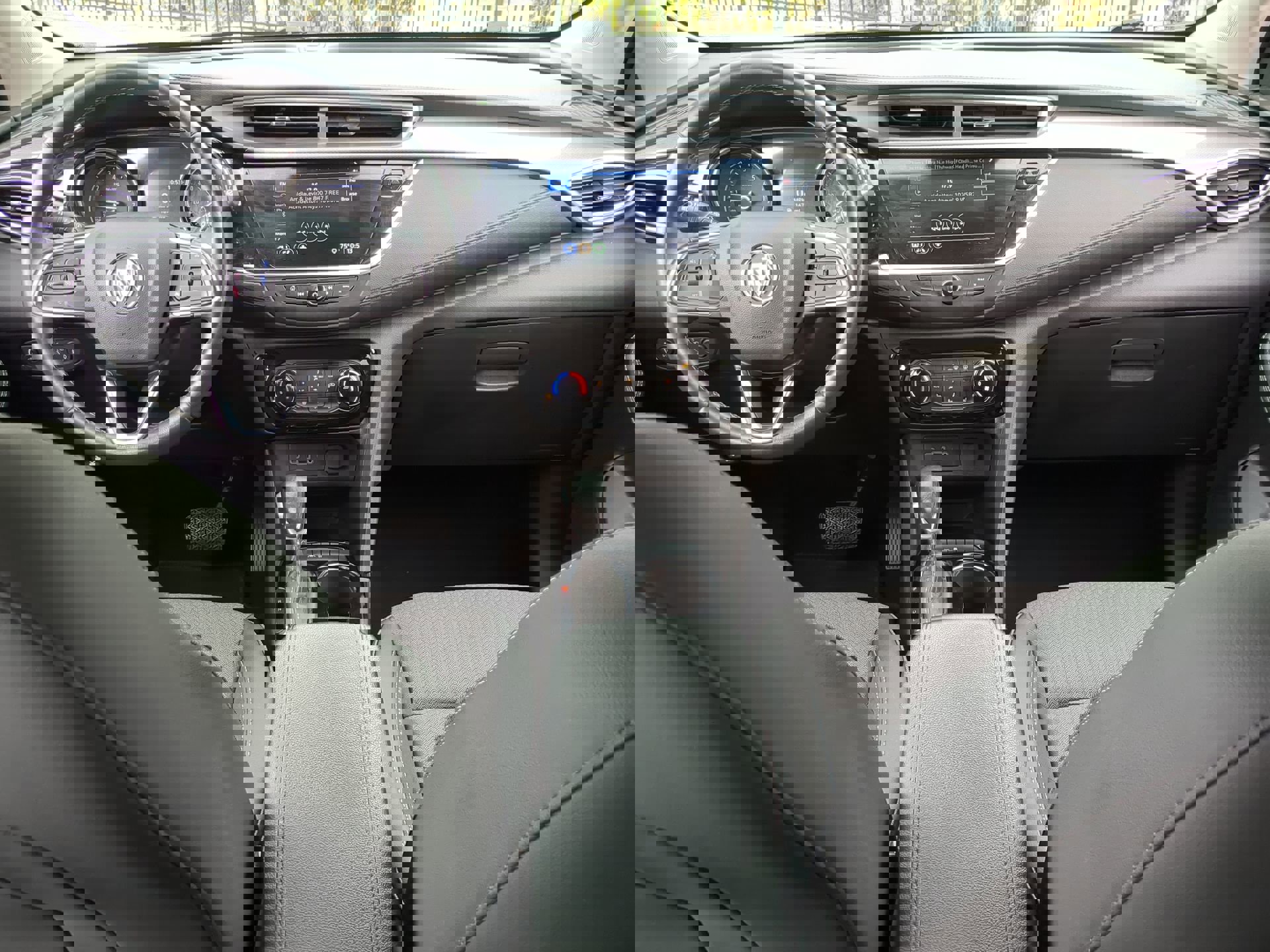 Used 2023 Buick Encore GX Preferred w/ Cold Weather Comfort Package image 14