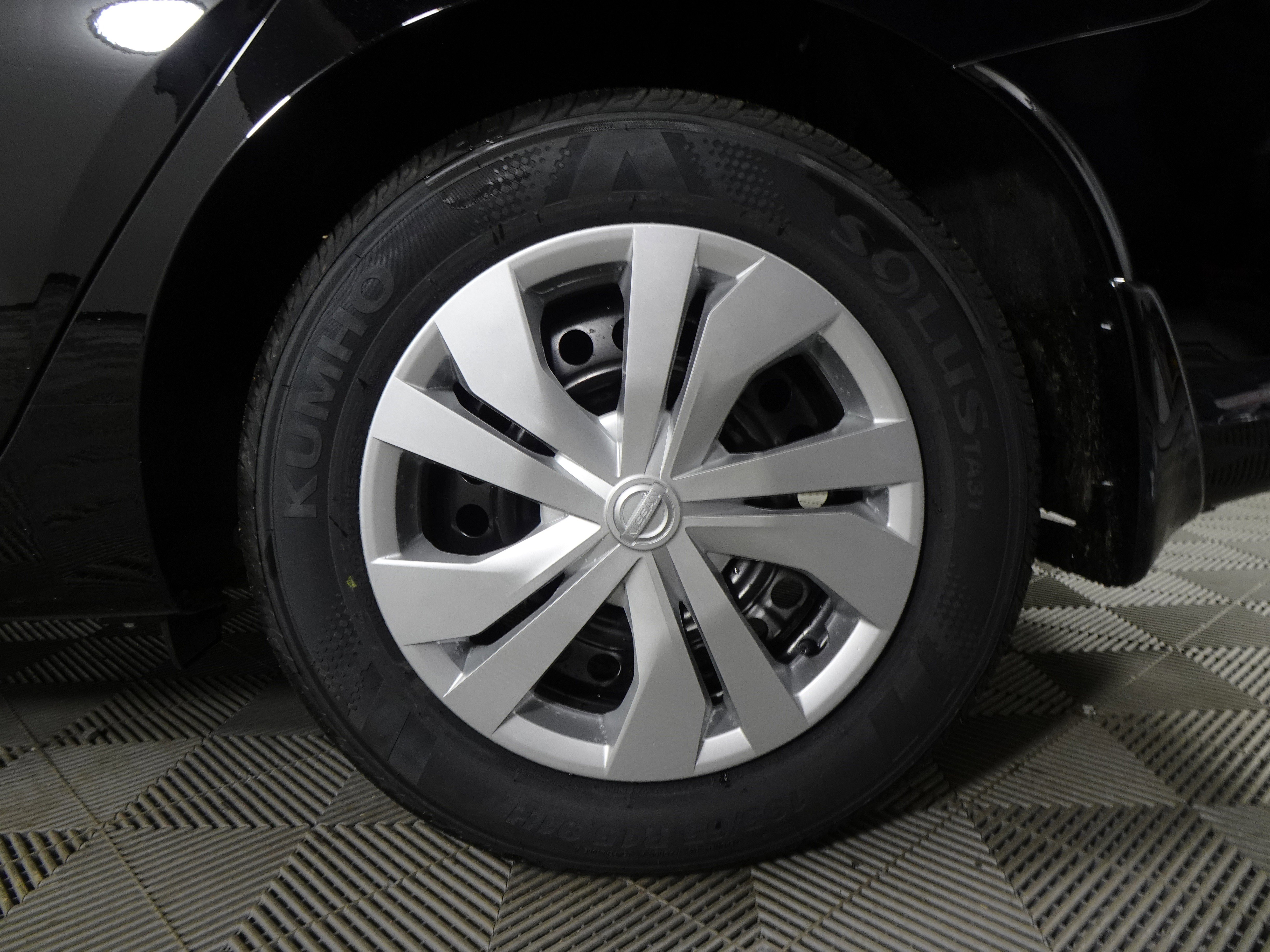 New 2025 Nissan Versa S w/ Trunk Package image 13