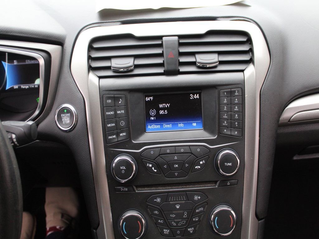 Used 2018 Ford Fusion S image 12