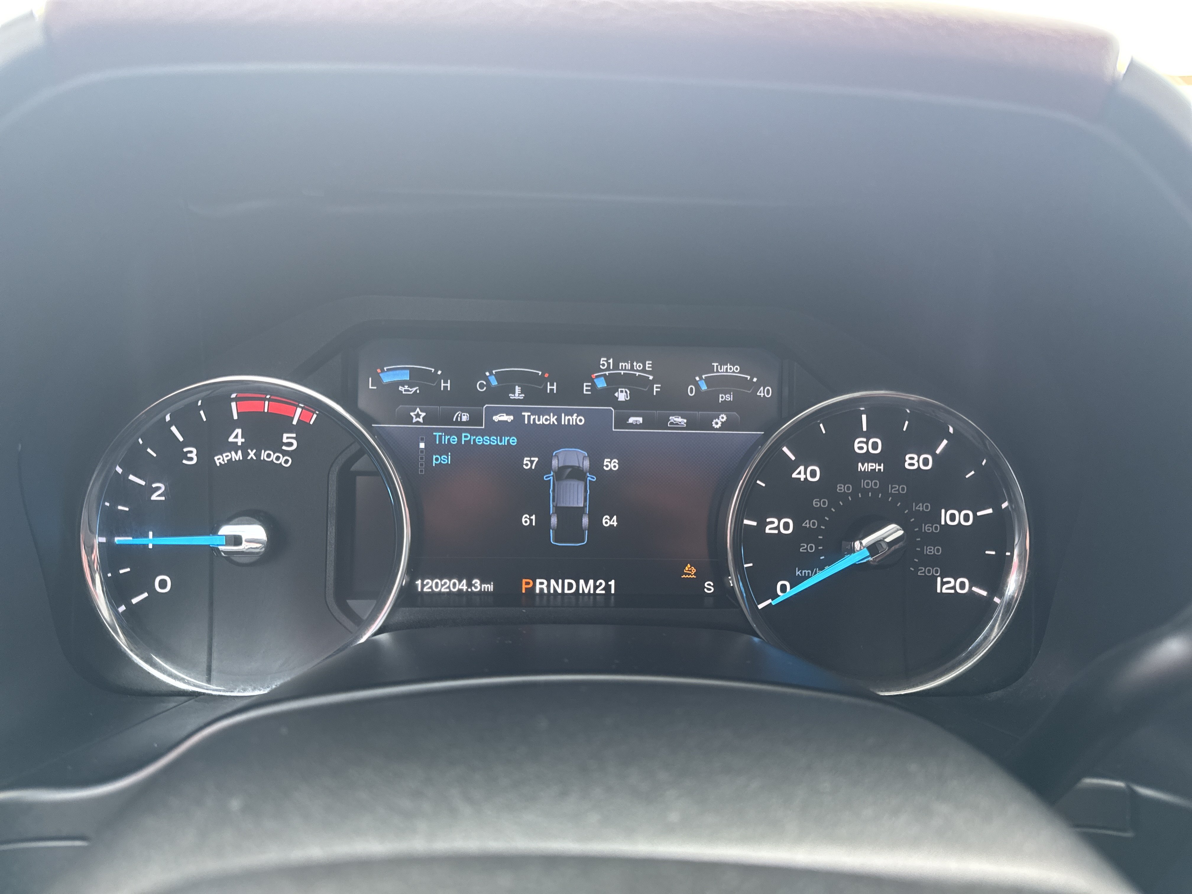 Used 2019 Ford F250 Platinum w/ Platinum Ultimate Package AWD/4WD image 22