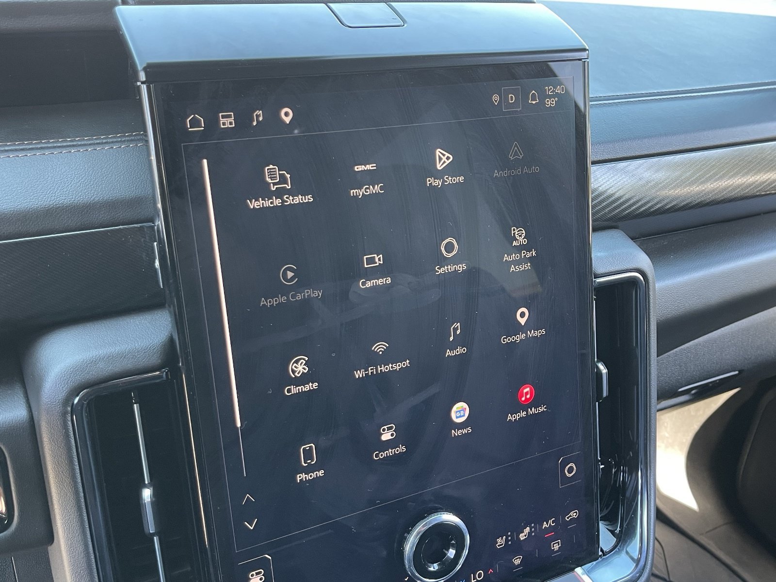 Certified 2025 GMC Yukon AT4 AWD/4WD image 30