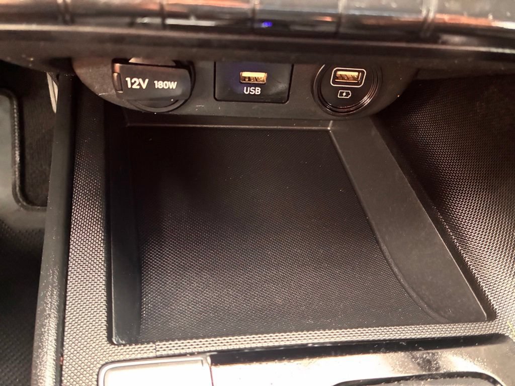 Used 2022 Hyundai Elantra SEL FWD image 32