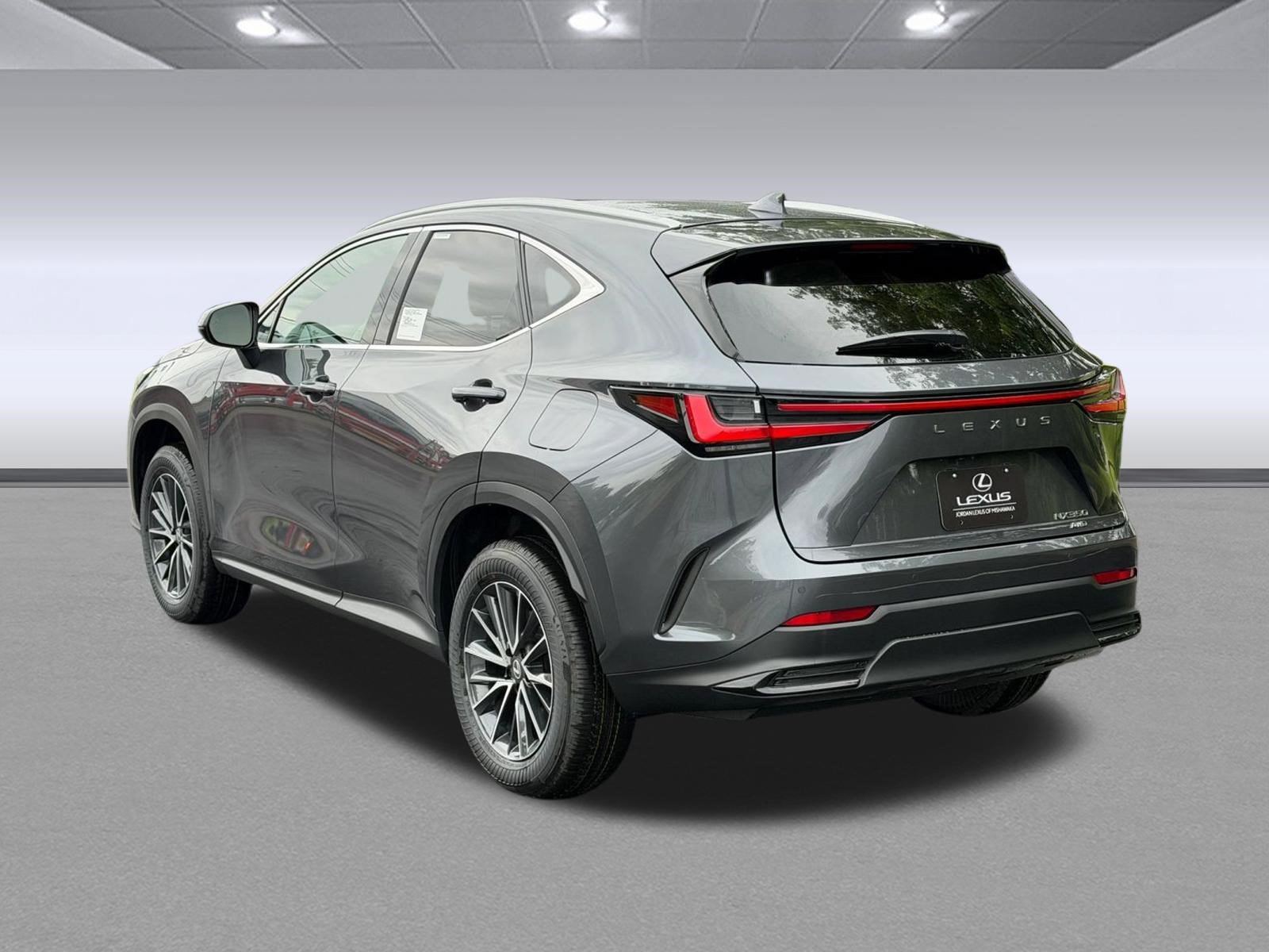 New 2026 Lexus NX 350 AWD image 3