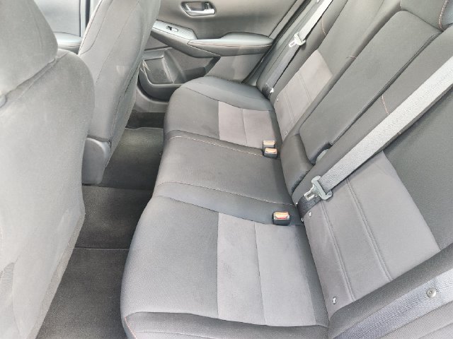 Used 2025 Nissan Sentra SR FWD image 29