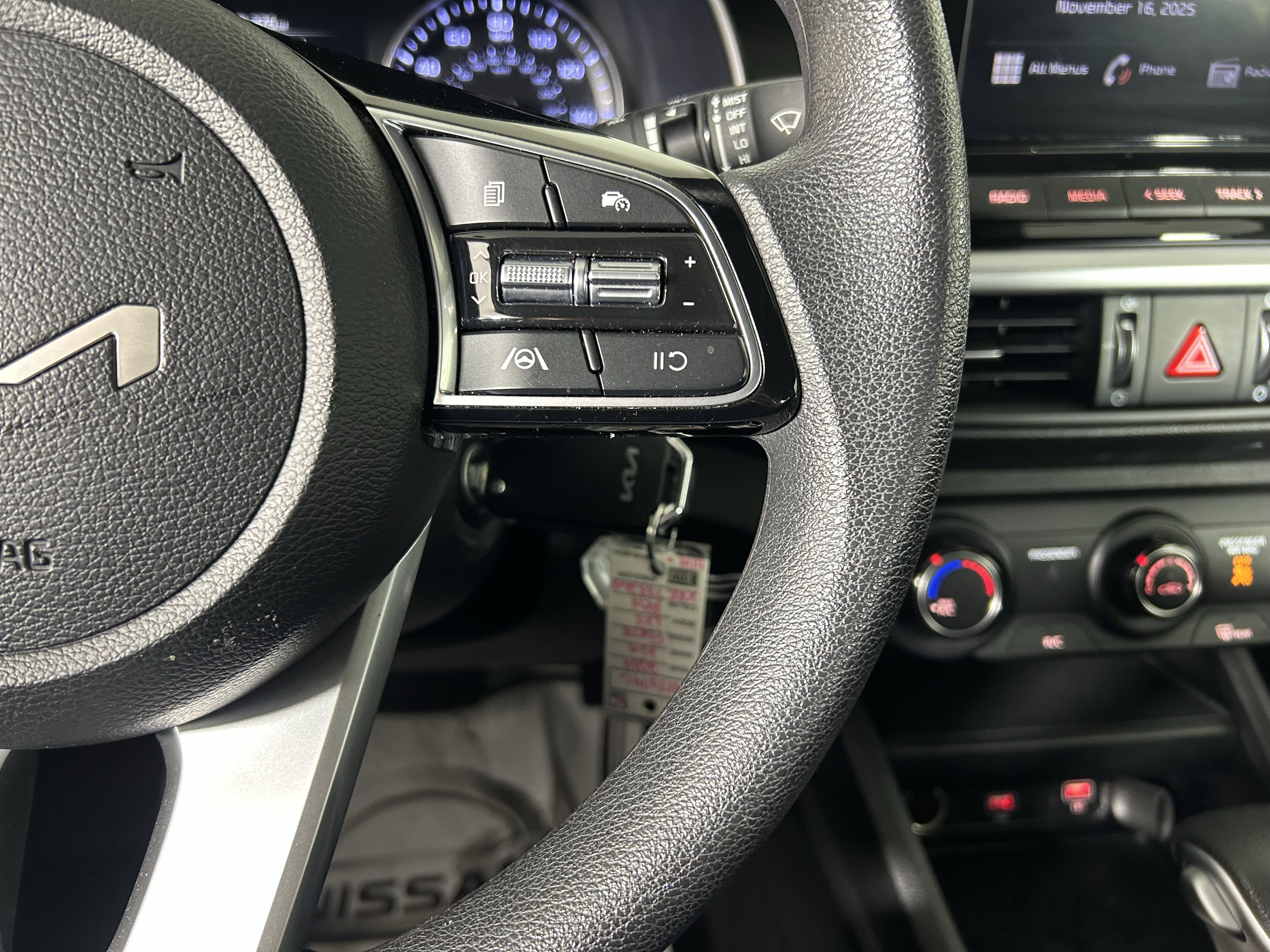 Certified 2024 Kia Forte LXS image 17