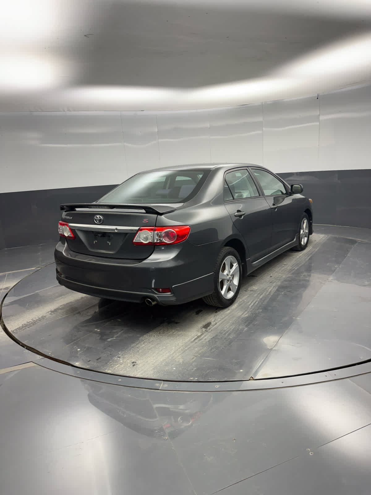 Used 2012 Toyota Corolla S FWD image 35