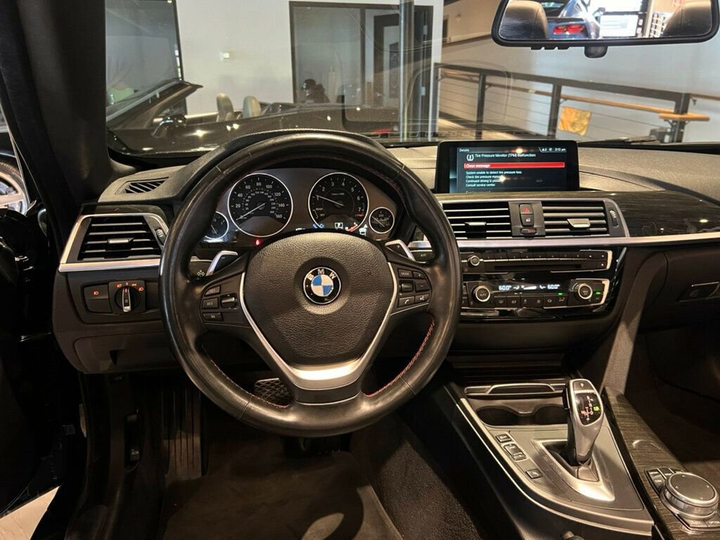 Used 2018 BMW 430i Convertible image 17